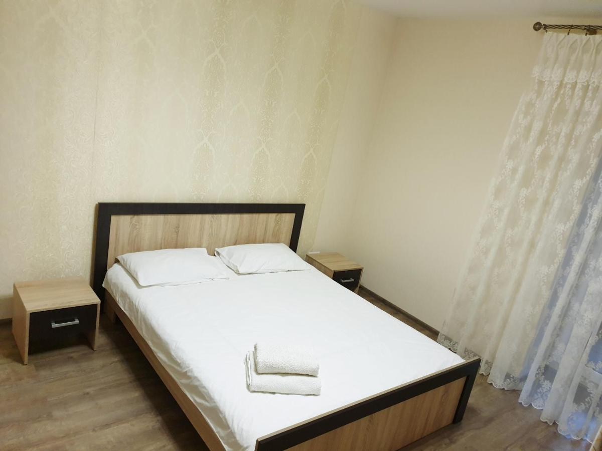 Apartment On Kravchuka, 11B Lutsʼk Dış mekan fotoğraf