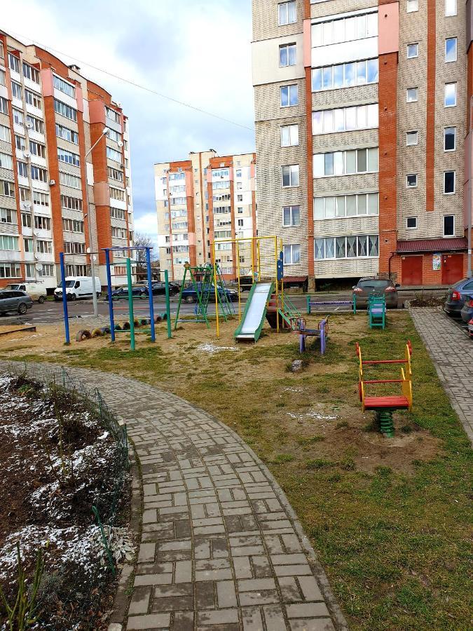 Apartment On Kravchuka, 11B Lutsʼk Dış mekan fotoğraf